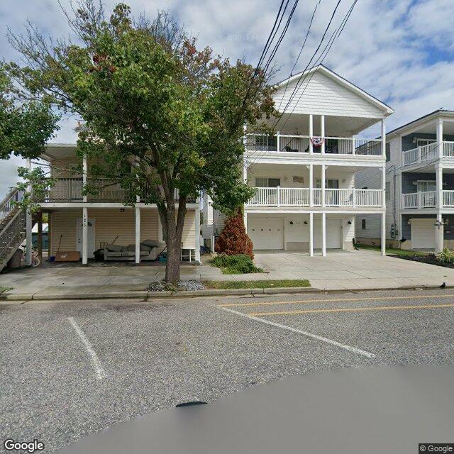 123 E Burk Avenue, Wildwood
