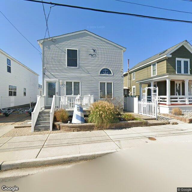 410 W Maple Avenue, Wildwood