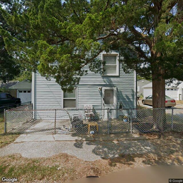113 Yale Street, Villas