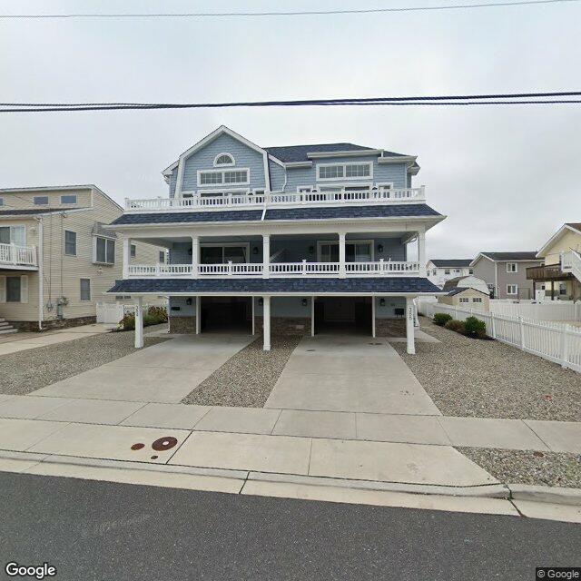 384 40th Street Street, Avalon
