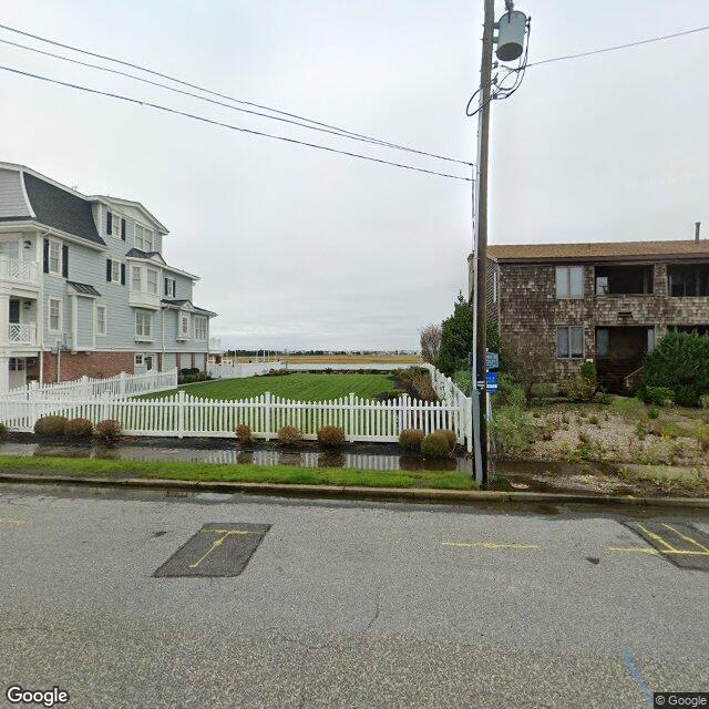566 7th Street, Avalon