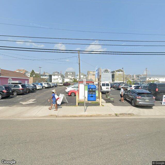 821 E 8th St, Ocean City