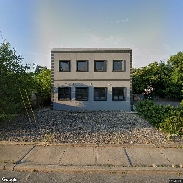 63 W Prospect St, East Brunswick