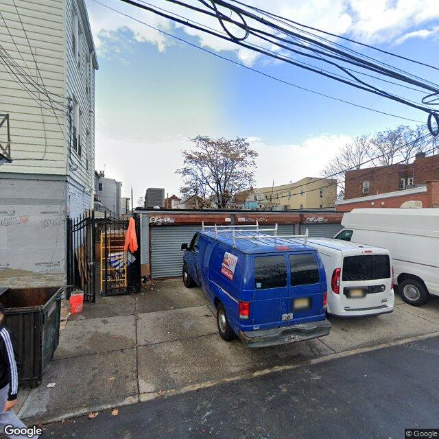 118 Ridge St, Newark