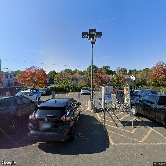 1937 W Main St, Stamford