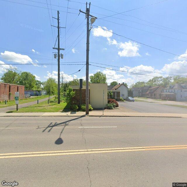 1114 E Market, Warren
