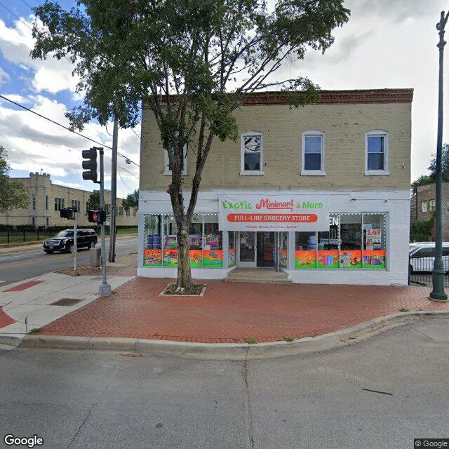 27-37 E Cass St, Joliet