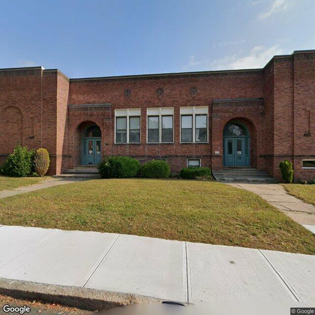 15 Papineau Street, Holyoke