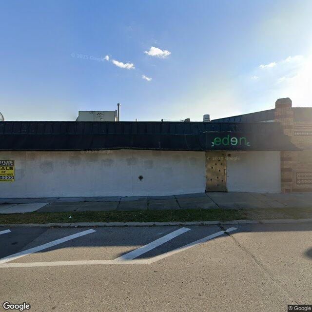 22061 Woodward Ave, Ferndale