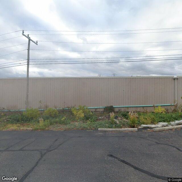 38880 Grand River Ave, Farmington