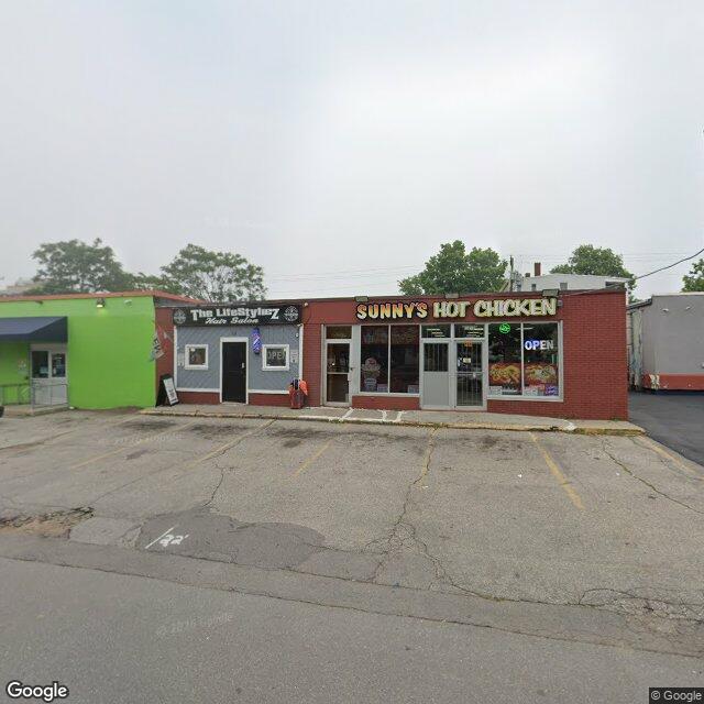 194 LAKE AVE, MANCHESTER