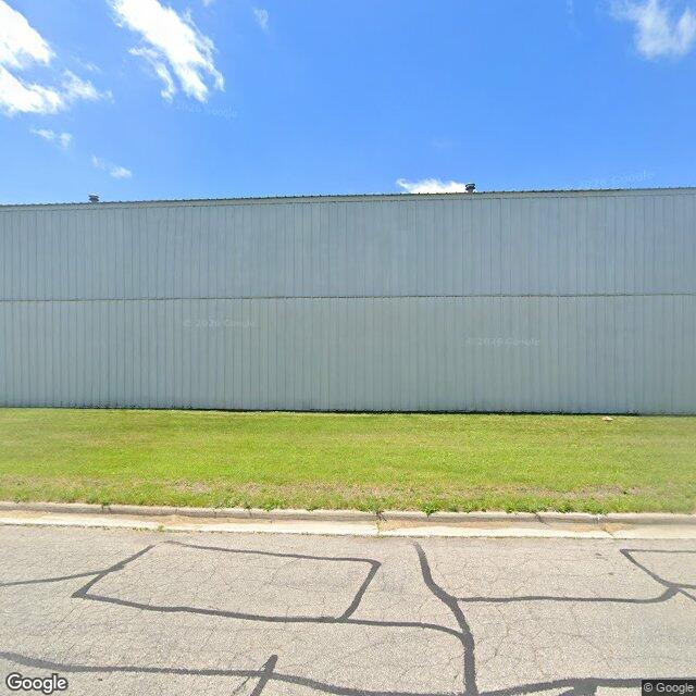 1406 E Pine St, midland