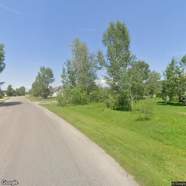 Lupine Lane, Victor