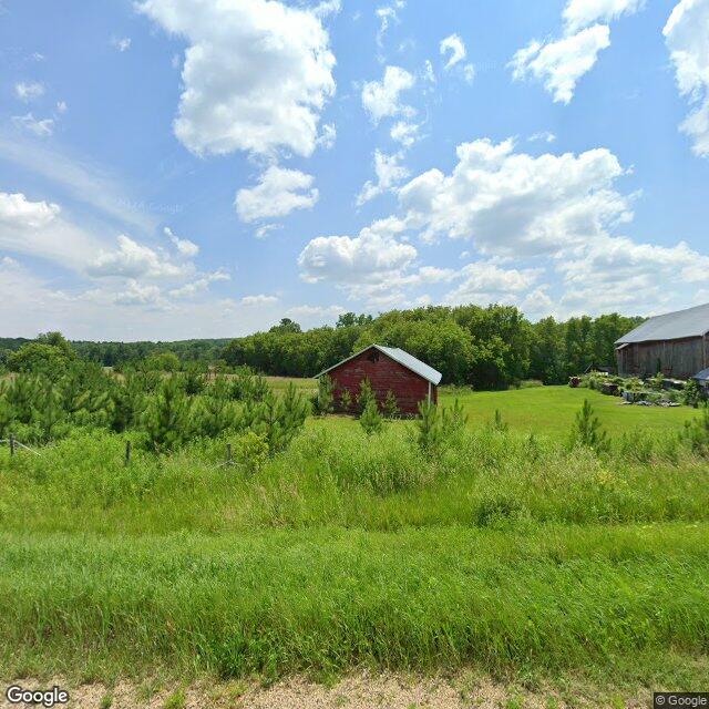 W11261 County Rd D, Pella