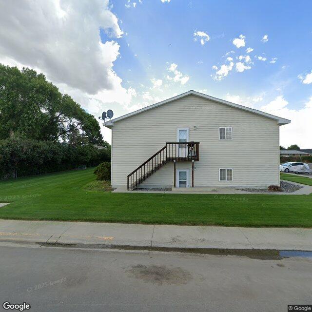 888 N N Gilbert St, Powell