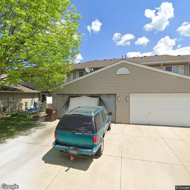 1109 Primrose Ln, Waconia