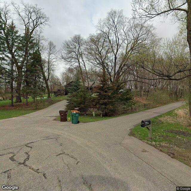 7475 Farmhill Dr, Mound