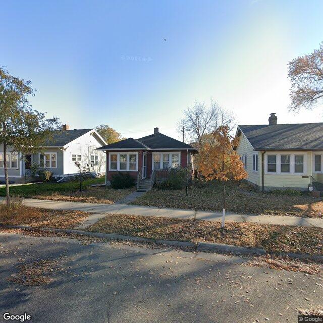 4737 Columbus Ave, Minneapolis