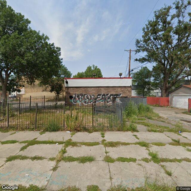 2445 Bloomington Avenue, Minneapolis