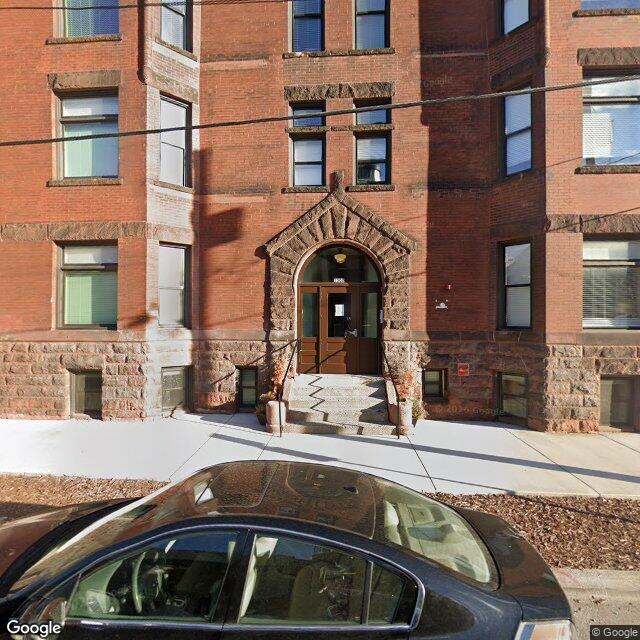 1502 Laurel Ave W, Minneapolis