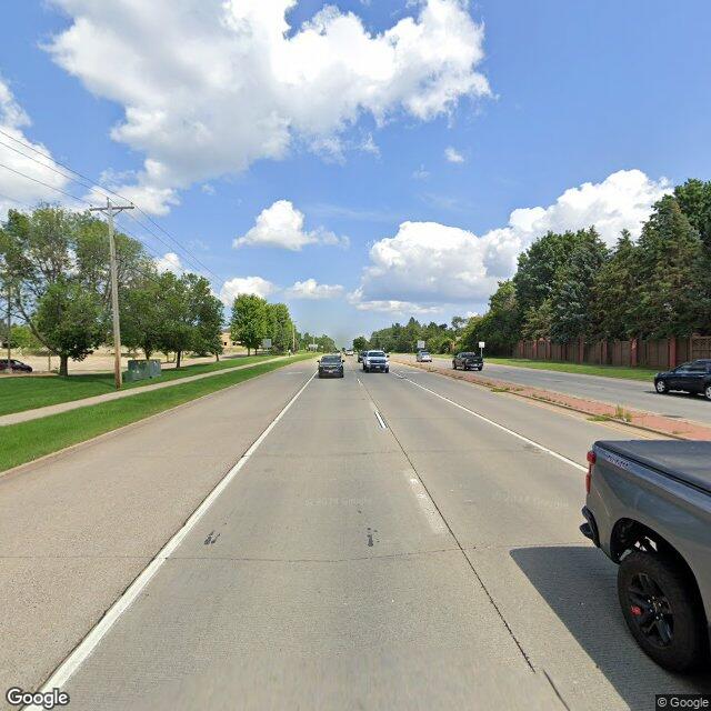 701 Hwy 96 E, White Bear Lake