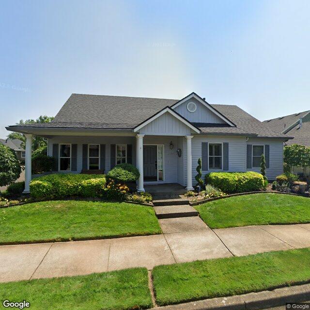 2672 Hazelnut Dr, Woodburn