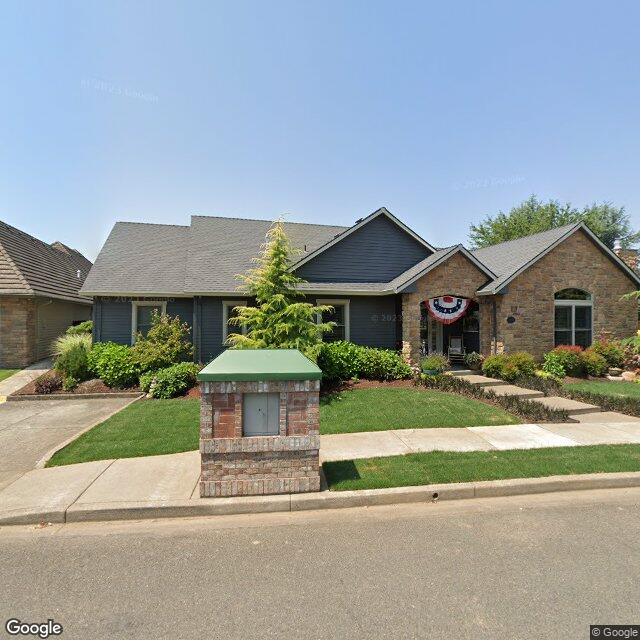 2701 Hazelnut Dr, Woodburn