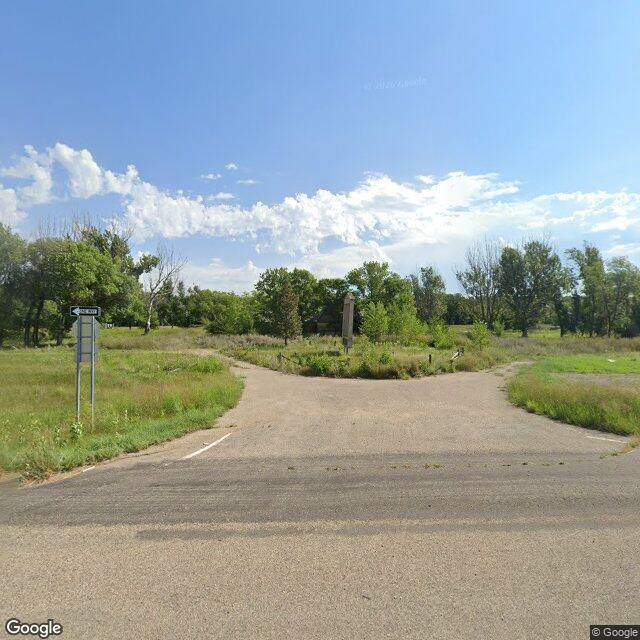 5261 U.S. 52, Minot